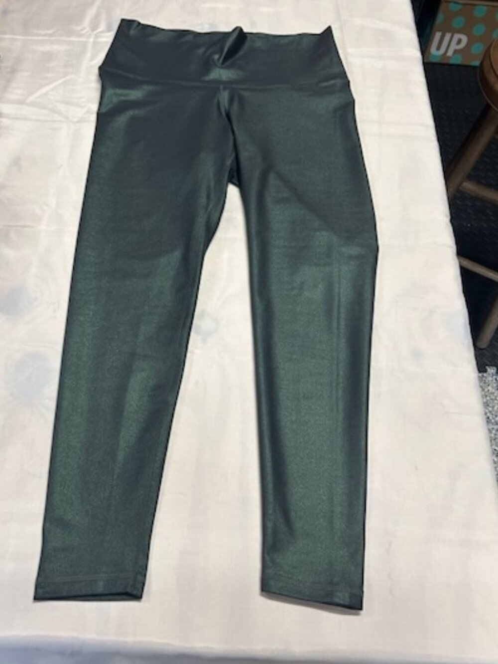 Old Navy Active Go-Dry Green Shimmer Leggings Size XL NWOT